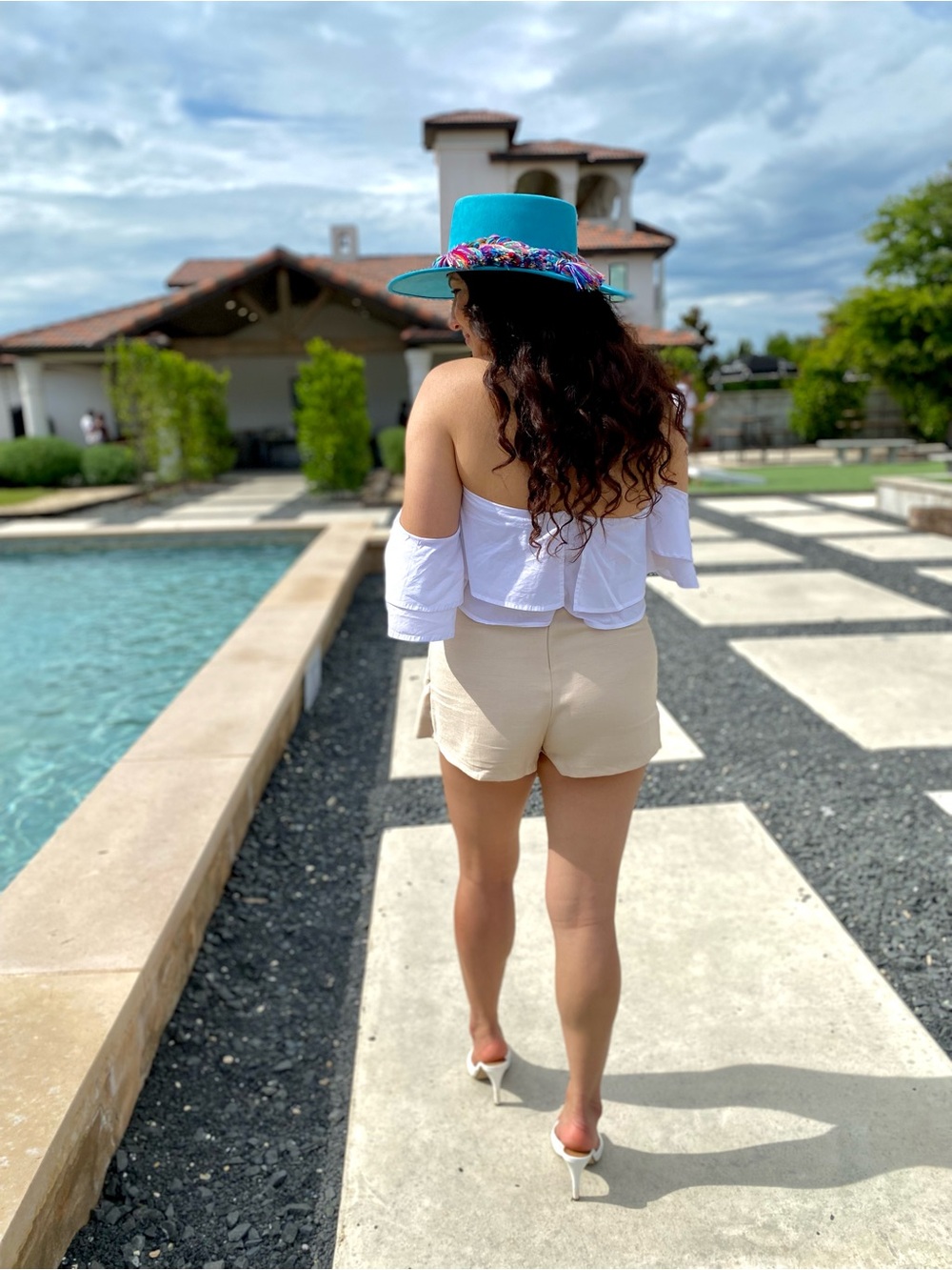 DO+BE Cream Asymmetrical Wrap Skort - Picture 7 of 7